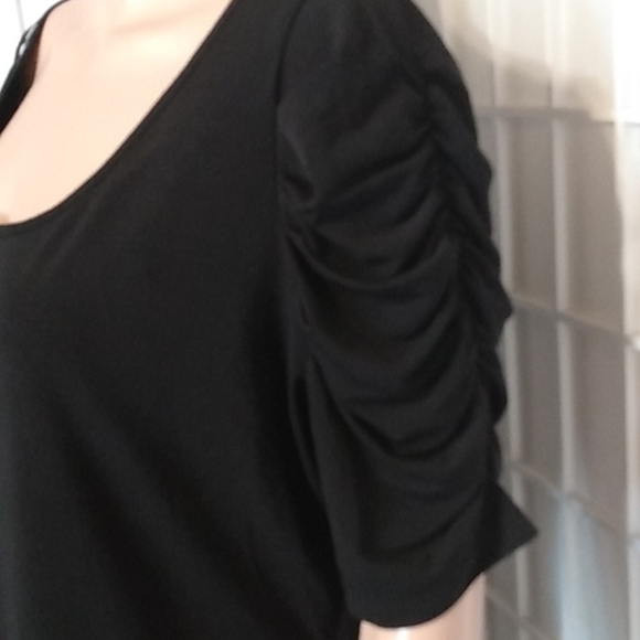 Pretty Ruched Half Sleeves Black Worthington Top - Picture 4 of 12